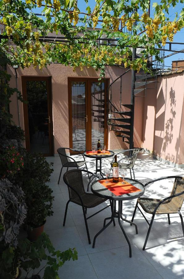 Janika Apartments Tbilisi Exterior foto